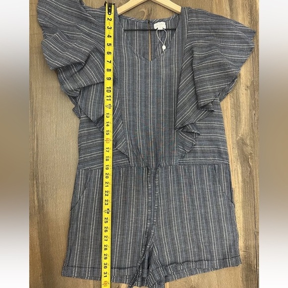 Mud Pie Romper Womens XS Isla (3”) Shorts Blue Chambray Stitched Stripe Ruffles - Picture 5 of 11